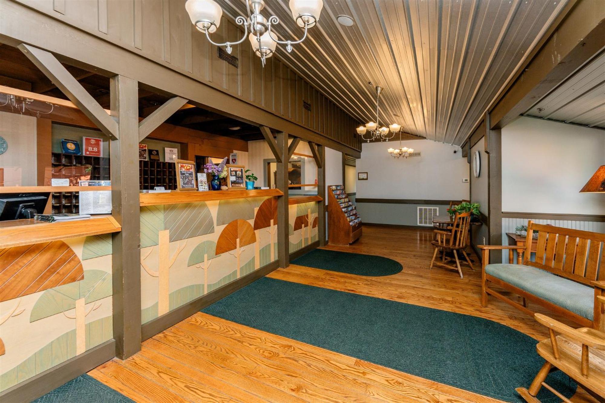 Brown County Hotel