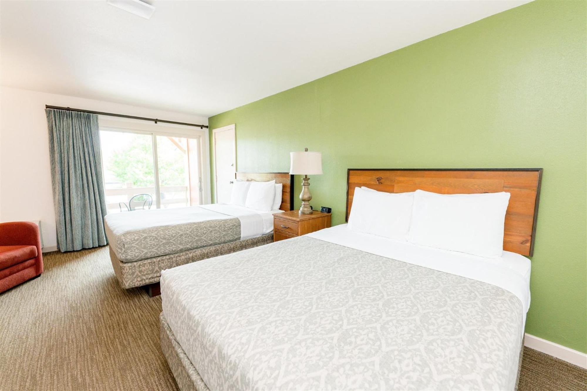 Hotel Brown County Nashville