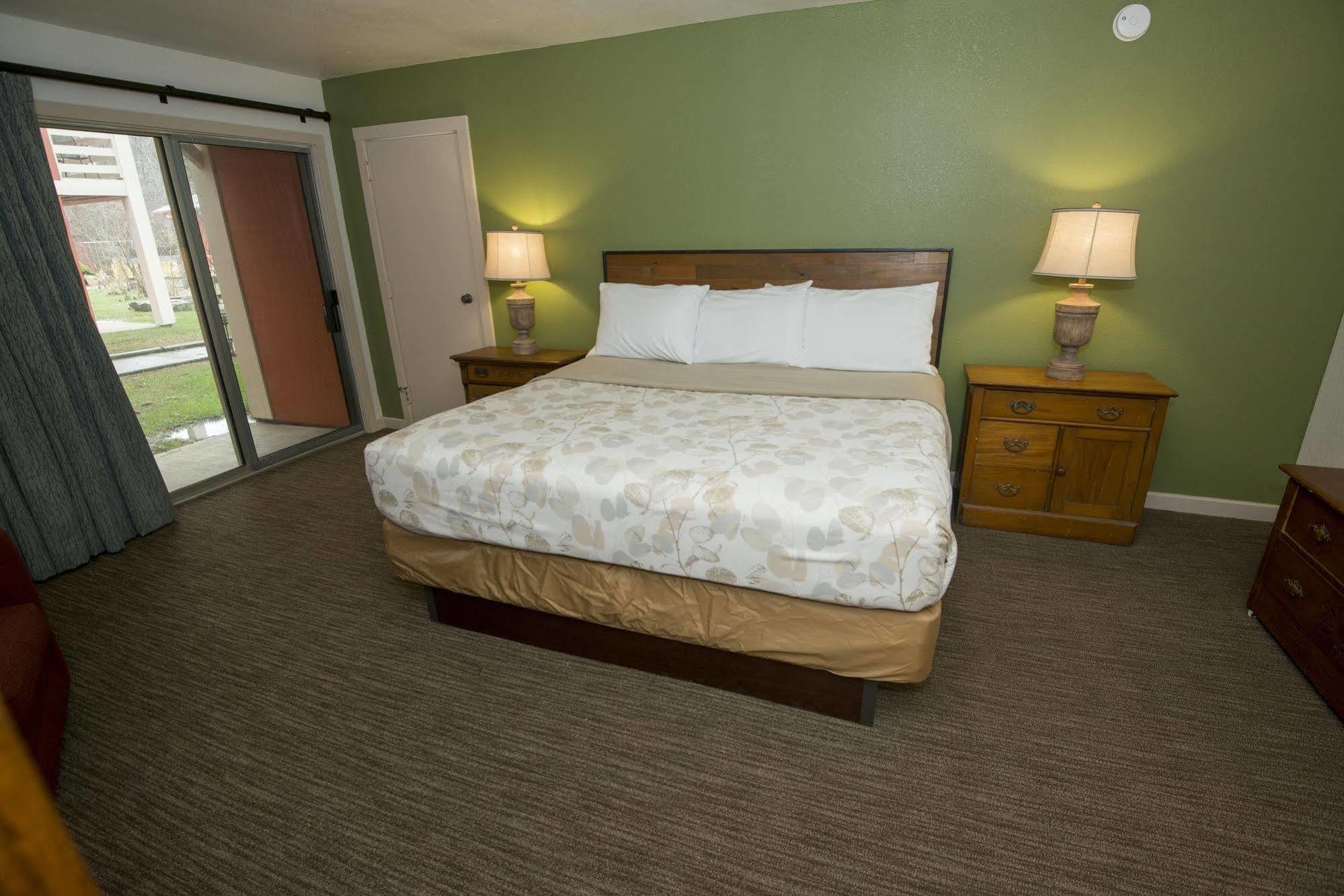 Brown County 3* Nashville